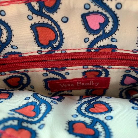 Vera Bradley crossbody bag. New w/o tags. - Picture 2 of 4